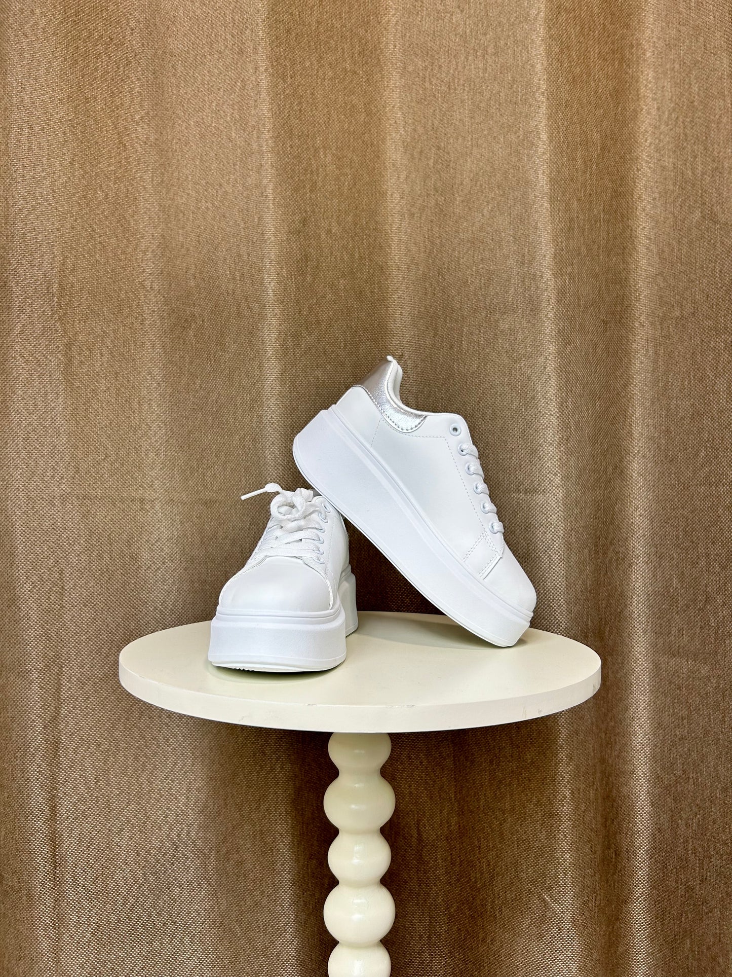 Baskets blanches