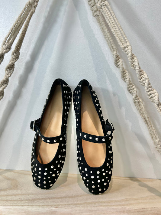 Ballerines noir avec détail argenté