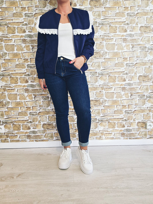 Bombers Jenna