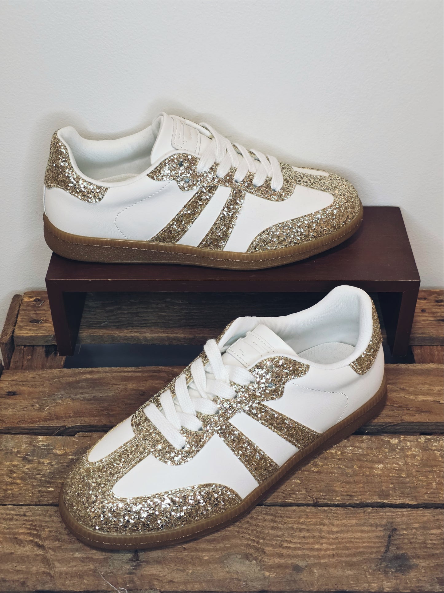 Basket blanche à paillettes